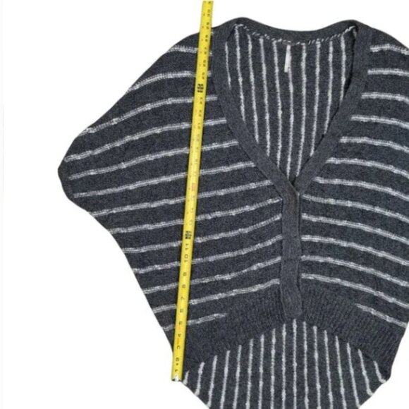 Free People Rabbit In The Moon Oversized Cardigan Small - Picture 4 of 4